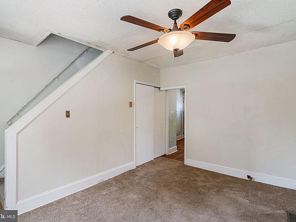 3rd image of 805 S Bambrey St