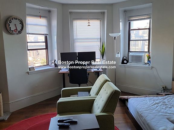 312 Beacon St. #10 Boston - Back Bay Unit Photo 4 (2)