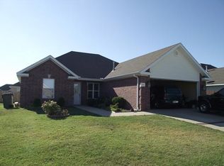 3102 H St, Rogers, AR 72758