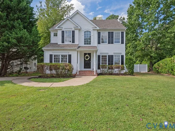 9560 Hungary Woods Dr, Glen Allen, VA 23060