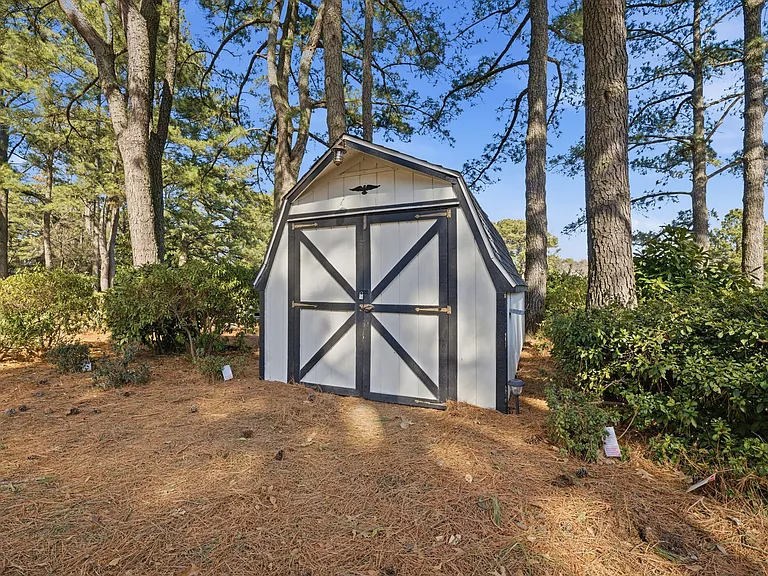 2416 Broad Bay Rd — Photo 25