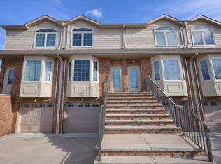 20 Bamberger Ln, Staten Island, NY 10312