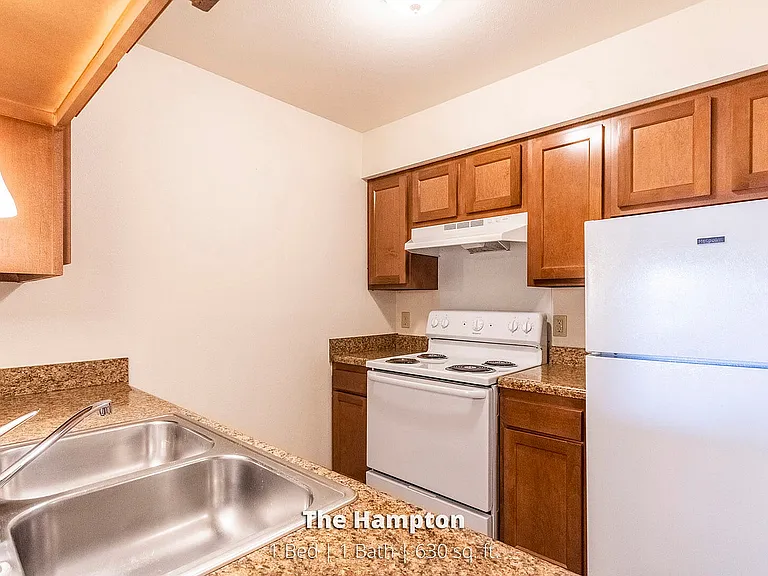 Hampton - Kitchen