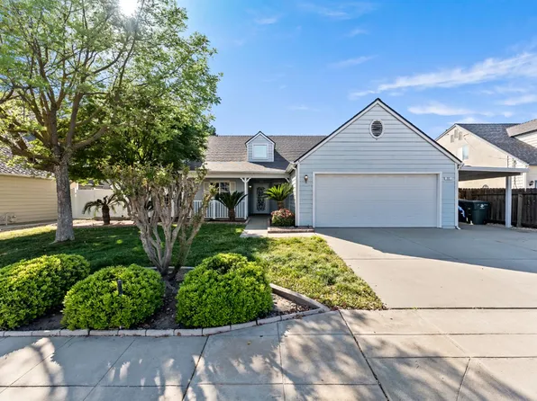 22 N Bliss Ave, Clovis, CA 93611