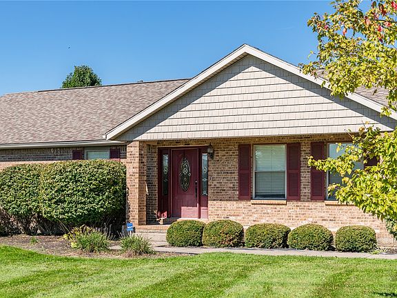 4th image of 5782 Whispering Wind Dr