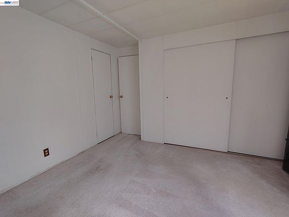 2nd image of 3231 Vineyard Ave Space 21