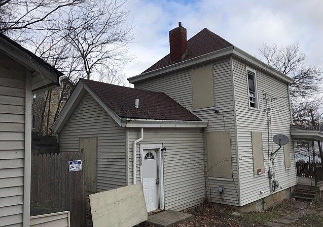 1st image of 1029 McPherson Ave