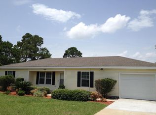 8132 Fortworth St, Navarre, FL 32566