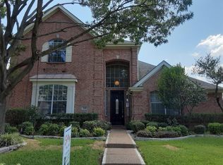 318 Andre Dr, Irving, TX 75063