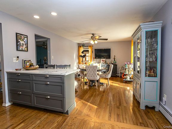2nd image of 70 Kent Shore Drive