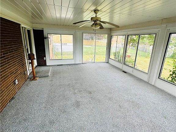 3rd image of 1344 Barone Dr