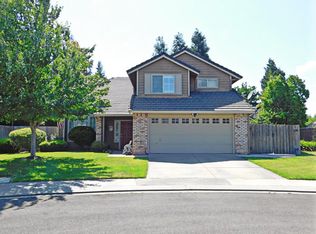 6025 Willow Creek Ct, Riverbank, CA 95367