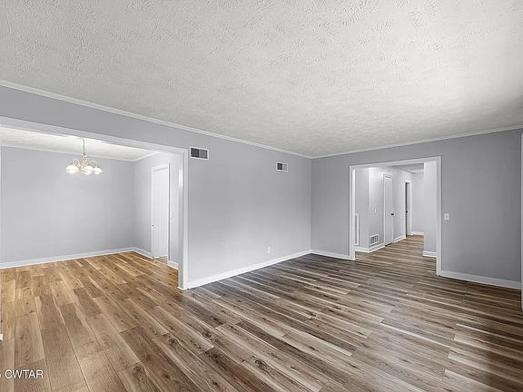5th image of 105 Montclair Dr