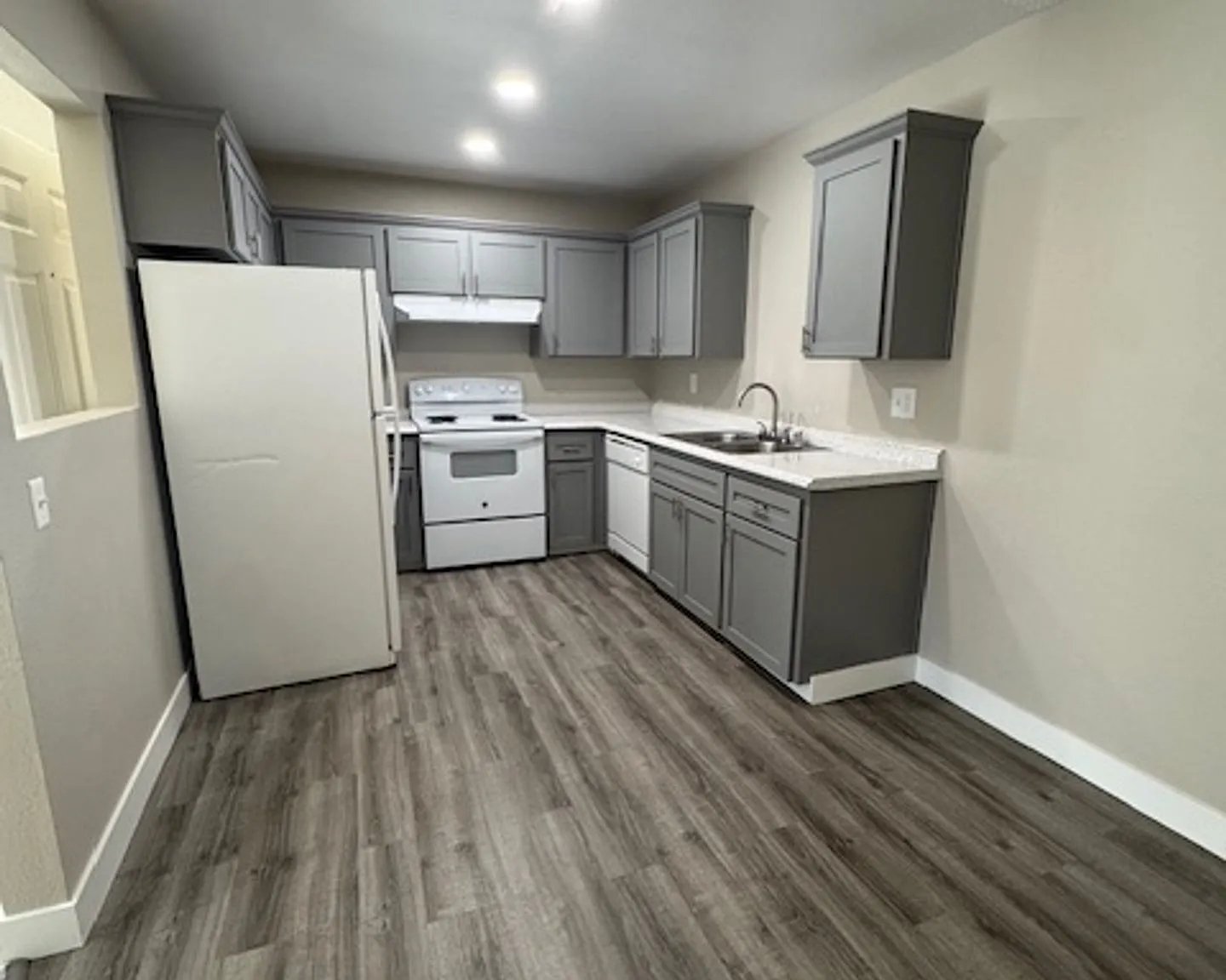 Autumn Run Apartments — Photo 2