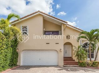 6789 SW 104th Ct, Miami, FL 33173