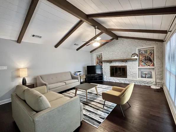 1701 Deep Wood Dr, Round Rock, TX 78681