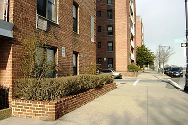 Rented by Kings & Queens