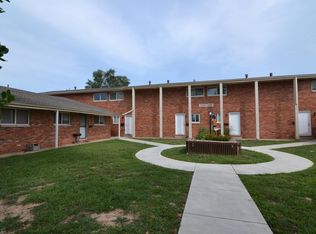2943 E University St APT 5, Springfield, MO 65804