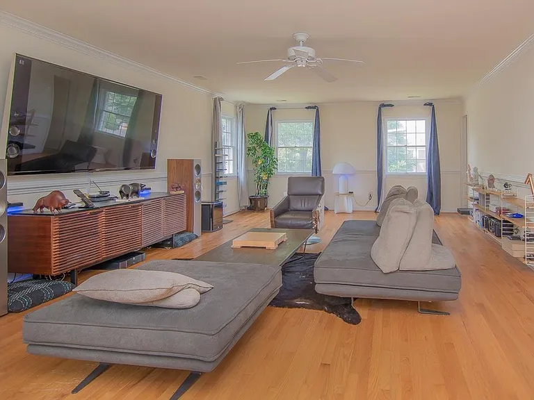 6306 Dunaway Ct — Photo 35