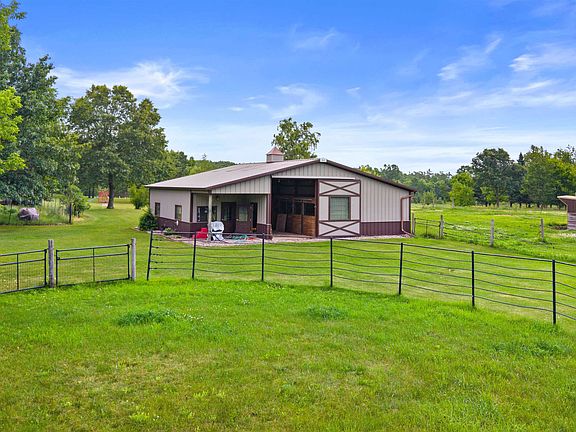 2nd image of 6847 Pleasant Dr