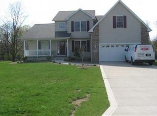 2324 Cambrian St, Madison, OH 44057