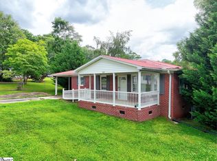 4006 Blue Ridge Cir, Greer, SC 29651