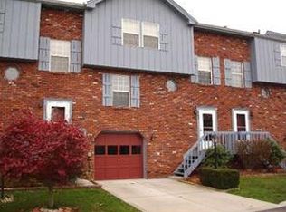 402 Timberglen Dr, Imperial, PA 15126
