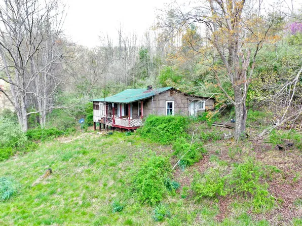 163 Pleasant Hill Rd, Napier, WV 26631