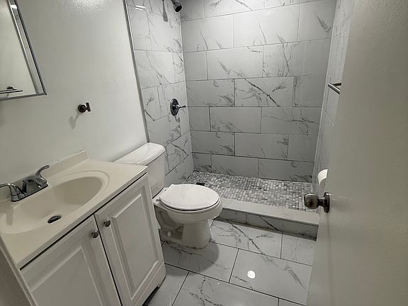 2nd image of 3051 W 76th St #104