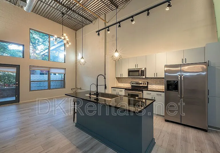 195 Arizona Ave #128 — Photo 7