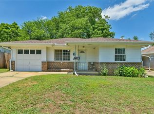 48 E Drummond St, Shawnee, OK 74801