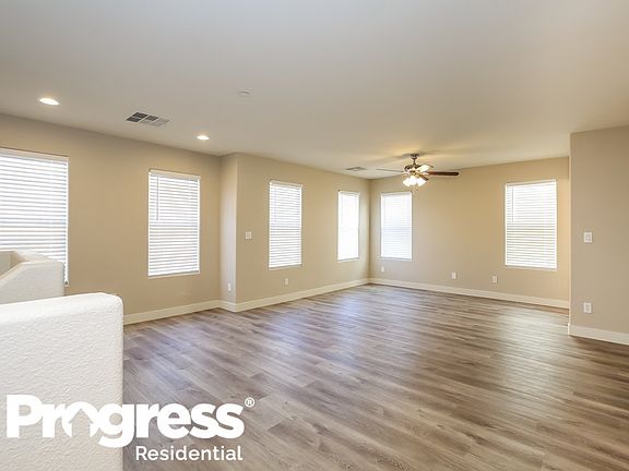 5th image of 8929 Jennifer Anne Ave