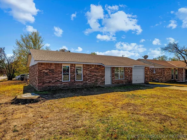 416 NW Aledo Dr, Bartlesville, OK 74003