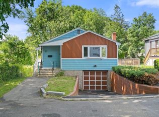 2 Canaan St, Mattapan, MA 02126