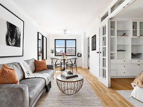 2nd image of 31 Jane St APT 11C
