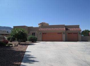 2618 Oaktree Ct, Alamogordo, NM 88310
