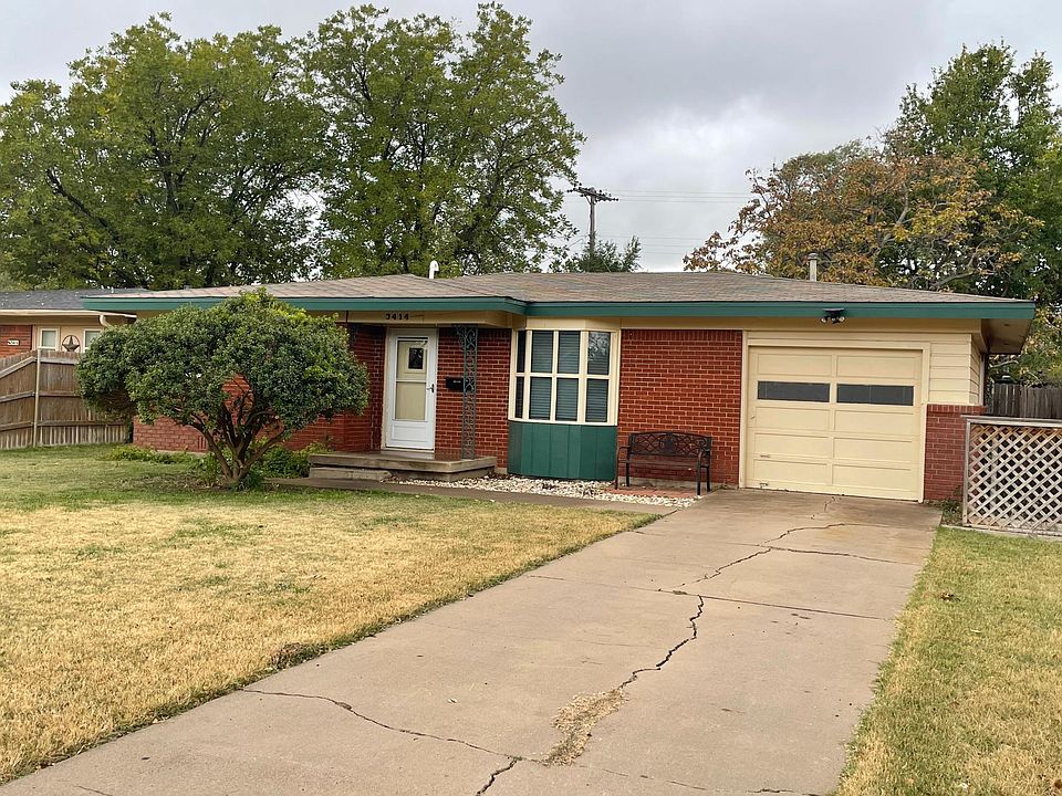 front of 3414 Linda Dr