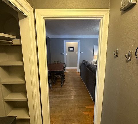 4th image of 141 Avenue B