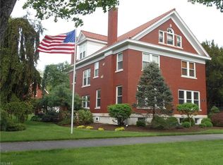 624 3rd St, Marietta, OH 45750