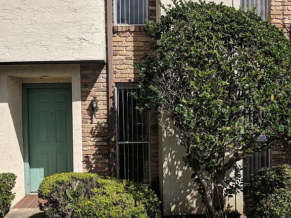 3rd image of 17230 Imperial Valley Dr APT 71