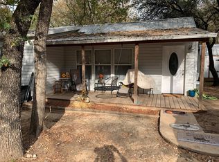 109 Wildwood Ct, Granbury, TX 76049