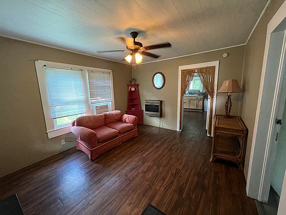 5th image of 1225 Gibbs Dr