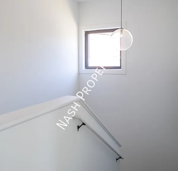 4609 Cleveland Ave — Photo 6