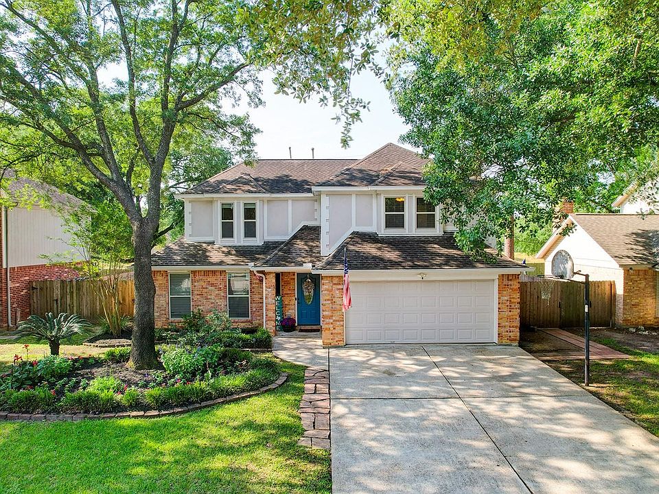1st image of 11711 Park Creek Dr