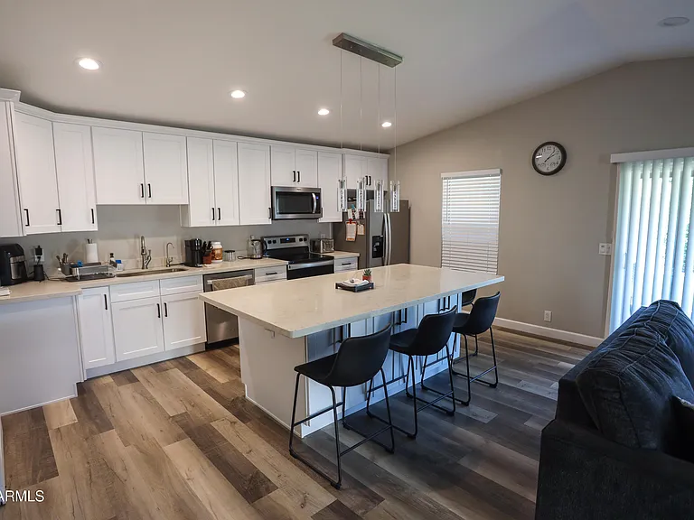 3712 W Villa Maria Dr — Photo 2