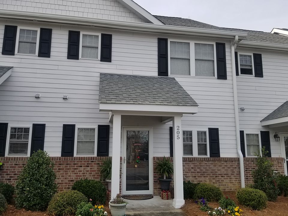 1st image of 112 Rochelle Dr Unit 205