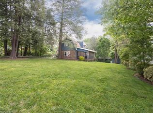 154 Vermont Ave, Asheville, NC 28806