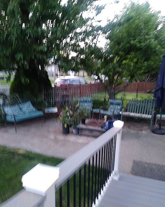 2nd image of 4811 S 3rd Ave