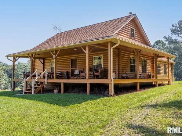 32 New Home Rd, Stonefort, IL 62987