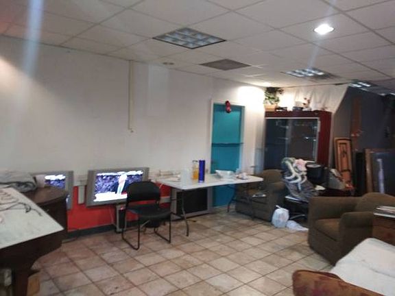 4th image of 7928 S Dr Martin Luther King Dr